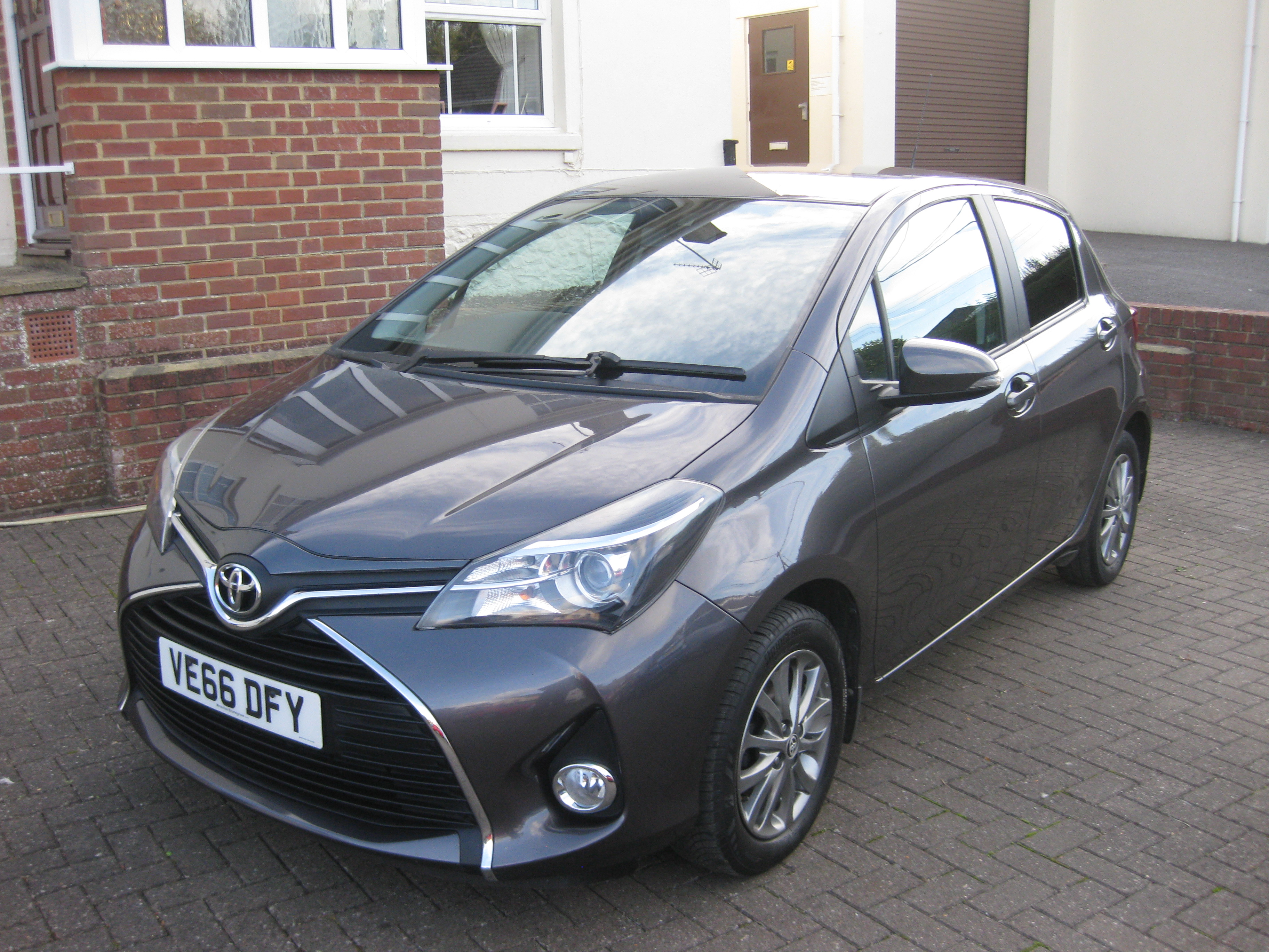 2016 Toyota Yaris